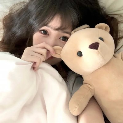 男人使用指引书